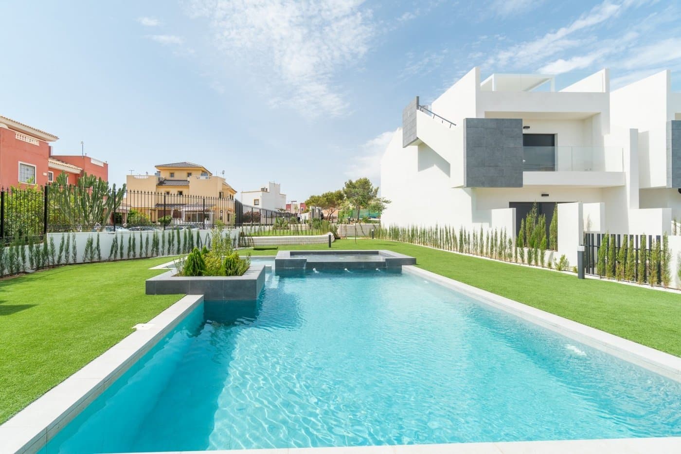 New residential complex at Los Balcones(Torrevieja) - foto 1