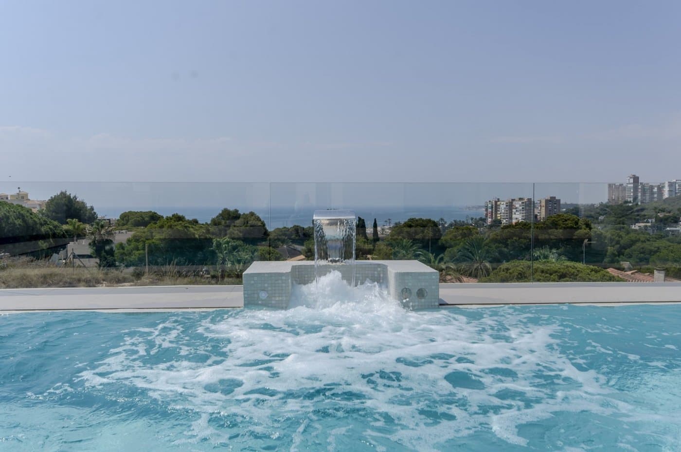 NEW CONSTRUCTION VILLAS 250 m FROM THE BEACH IN CAMPOAMOR - foto 2