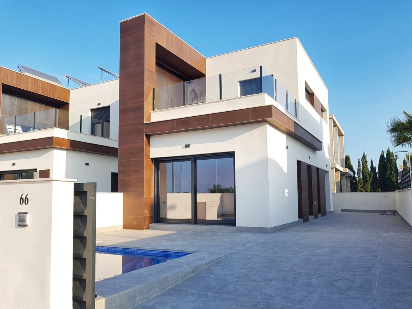 NEW SEMI-DETACHED VILLAS IN DAYA NUEVA - foto 1